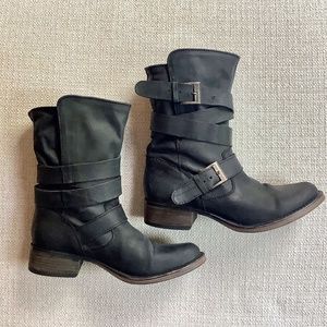 Steve Madden Brewzzer Moto Boots